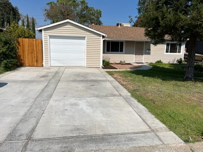 property at 1120 Amberwood Rd