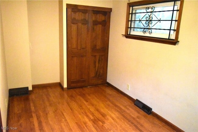 property at 3583 Lloyd Rd