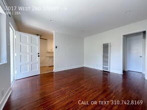 3017 W 2nd St in Los Angeles, CA - Foto de edificio - Building Photo