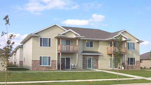 916 Joslyn in Brandon, SD - Building Photo