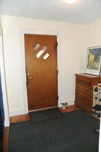 5 Davis Rd in Belmont, MA - Building Photo - Building Photo