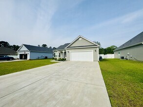211 Copperwood Lp in Conway, SC - Building Photo - Building Photo