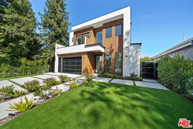 4818 Norwich Ave in Los Angeles, CA - Building Photo - Building Photo