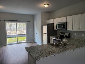 176 Buckhorn Ave in Holly Ridge, NC - Building Photo - Building Photo