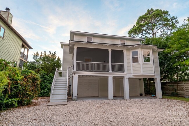 909 Miller Ave in Tybee Island, GA - Building Photo - Building Photo
