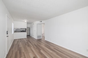 2216-2218 Court St. in Los Angeles, CA - Building Photo