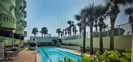 9420 Seawall Blvd in Galveston, TX - Building Photo - Building Photo