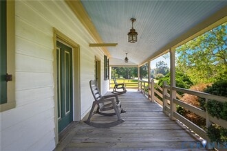 11826 Colonial Trail W in Surry, VA - Building Photo - Building Photo