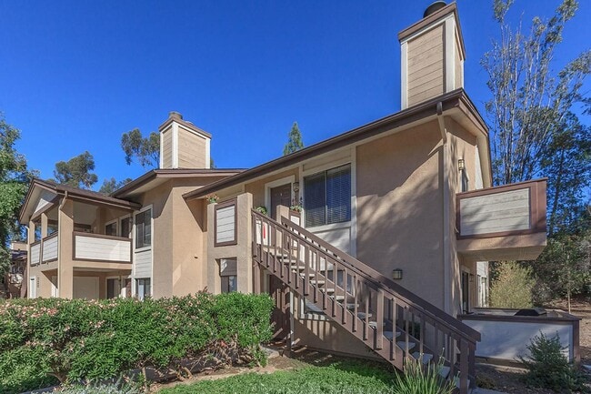 Alpine Woods in Alpine, CA - Foto de edificio - Building Photo