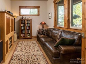 60441 Snap Shot Loop in Bend, OR - Building Photo - Building Photo