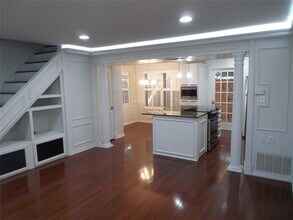 3501 Greystone Dr in Austin, TX - Building Photo - Building Photo