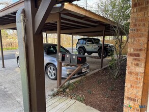 510 N Bauer St in Seguin, TX - Building Photo - Building Photo