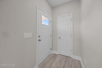 201 Broadleaf Dr in Jacksonville, NC - Building Photo - Building Photo