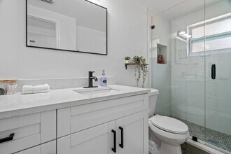 3107 Wallace Branch Rd in Plant City, FL - Building Photo - Building Photo