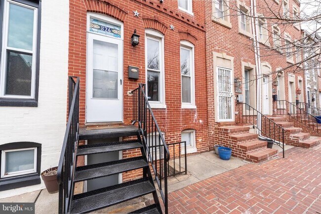 826 Washington Blvd in Baltimore, MD - Building Photo - Building Photo