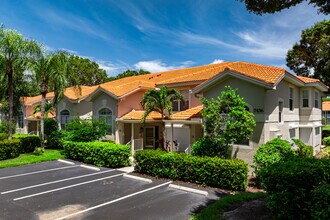 Pipers Grove in Naples, FL - Building Photo - Building Photo