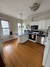 190 L St-Unit -3 in Boston, MA - Building Photo - Building Photo