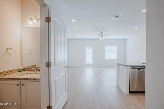 7472 Shadow Lake Dr in Panama City Beach, FL - Building Photo - Building Photo