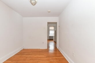 409 Bloomfield St in Hoboken, NJ - Building Photo - Building Photo