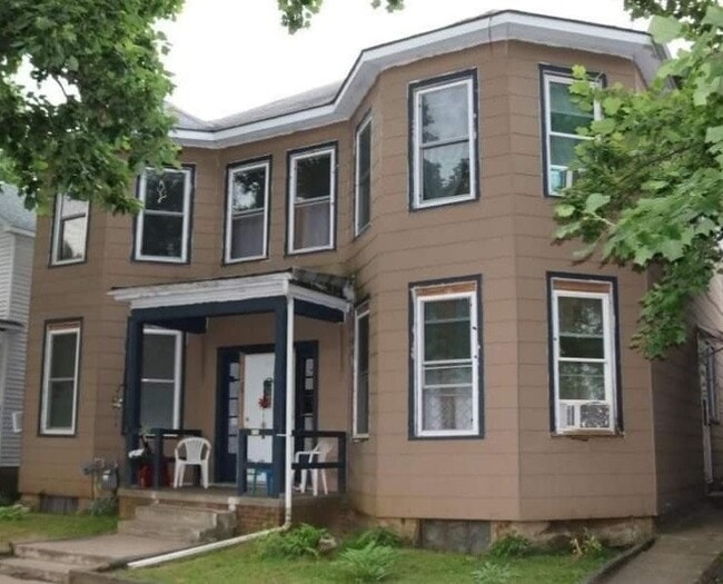 property at 608 Avenue E