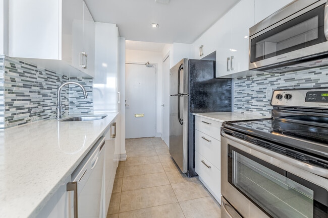 225 Davisville Avenue