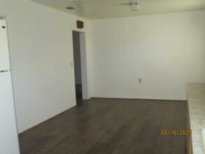 2604 W 4th St in Plainview, TX - Building Photo - Building Photo