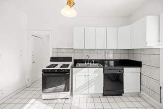 Fairmount in Cleveland, OH - Foto de edificio - Interior Photo