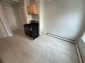 238 Cambridge St, Unit 10 in Boston, MA - Building Photo - Building Photo