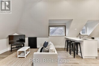 264 Dovercourt Rd in Toronto, ON - Building Photo - Building Photo