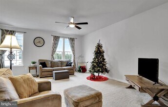 114 Chamomile Ct in Front Royal, VA - Building Photo - Building Photo
