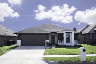14620 Brinklee Way in Oklahoma City, OK - Building Photo - Building Photo