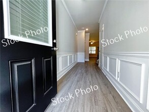 5686 Rockfern Dr in Lilburn, GA - Building Photo - Building Photo