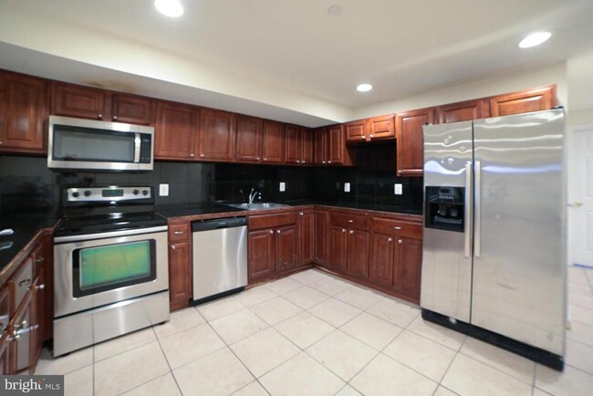 property at 1834 N 16th St
