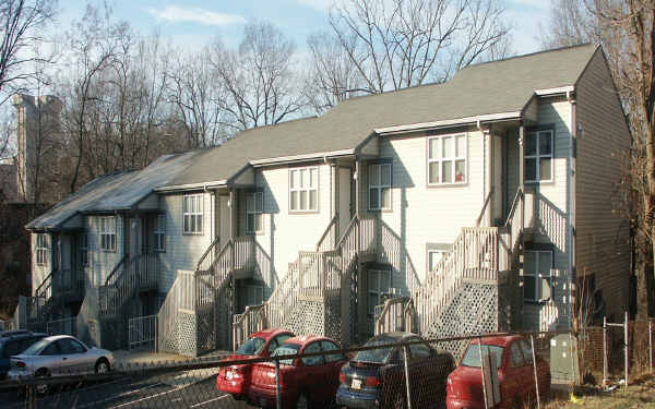 Bishop 3227 in Cincinnati, OH - Building Photo - Building Photo