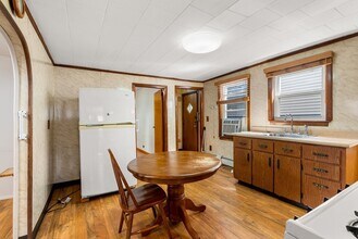 44 Warren St, Unit 2 in Cambridge, MA - Building Photo - Building Photo