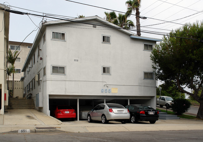 955 Hillcrest St in El Segundo, CA - Building Photo - Building Photo