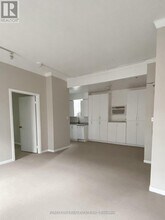 72 Walmer Rd in Toronto, ON - Building Photo - Building Photo