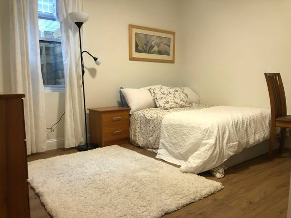 8 Goodman Rd, Unit 1 in Cambridge, MA - Building Photo - Building Photo