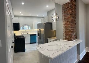 74 Delaware Ave in Penns Grove, NJ - Building Photo