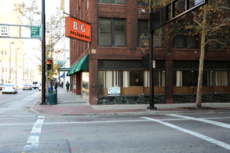 The Schwartz Loft Apartments in Cincinnati, OH - Building Photo - Building Photo