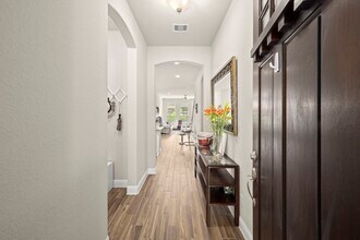 10054 Black Maple Dr in Shenandoah, TX - Building Photo - Building Photo