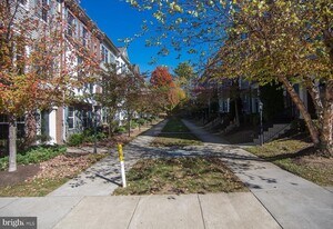 4442 Potomac Highlands Cir in Triangle, VA - Building Photo