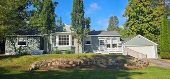 26179 W 13 Mile Rd in Franklin, MI - Building Photo