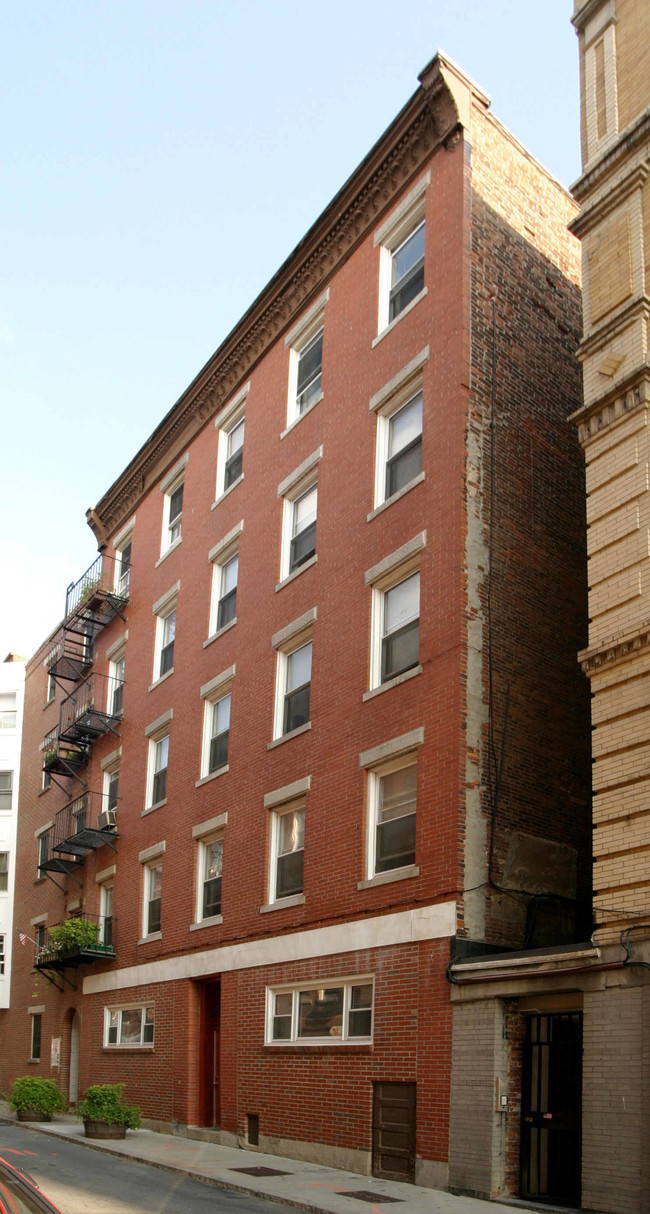 32-36 Clark St in Boston, MA - Building Photo - Building Photo