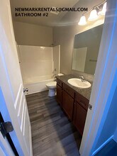 1640 SW Panorama Dr in Pullman, WA - Foto de edificio - Building Photo