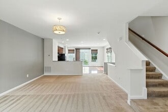43527 Wild Iris St in California, MD - Building Photo - Building Photo