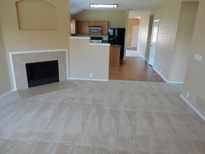 1505 Shady Shores Dr in Glenn Heights, TX - Building Photo - Building Photo
