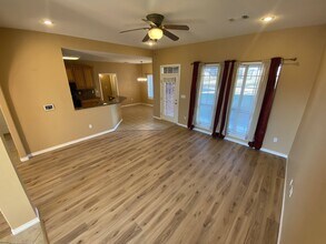 6012 Remington N Cir in Durant, OK - Building Photo - Building Photo