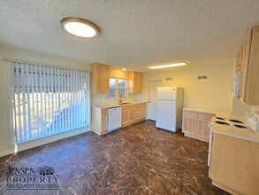 2950 Santa Clara Dr in Santa Clara, UT - Building Photo - Building Photo