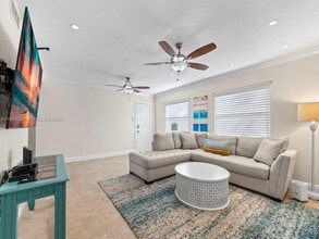 40 High Point Rd in Tavernier, FL - Building Photo - Building Photo